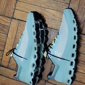 On cloud cloudvista waterproof size 10.5 men's nwt